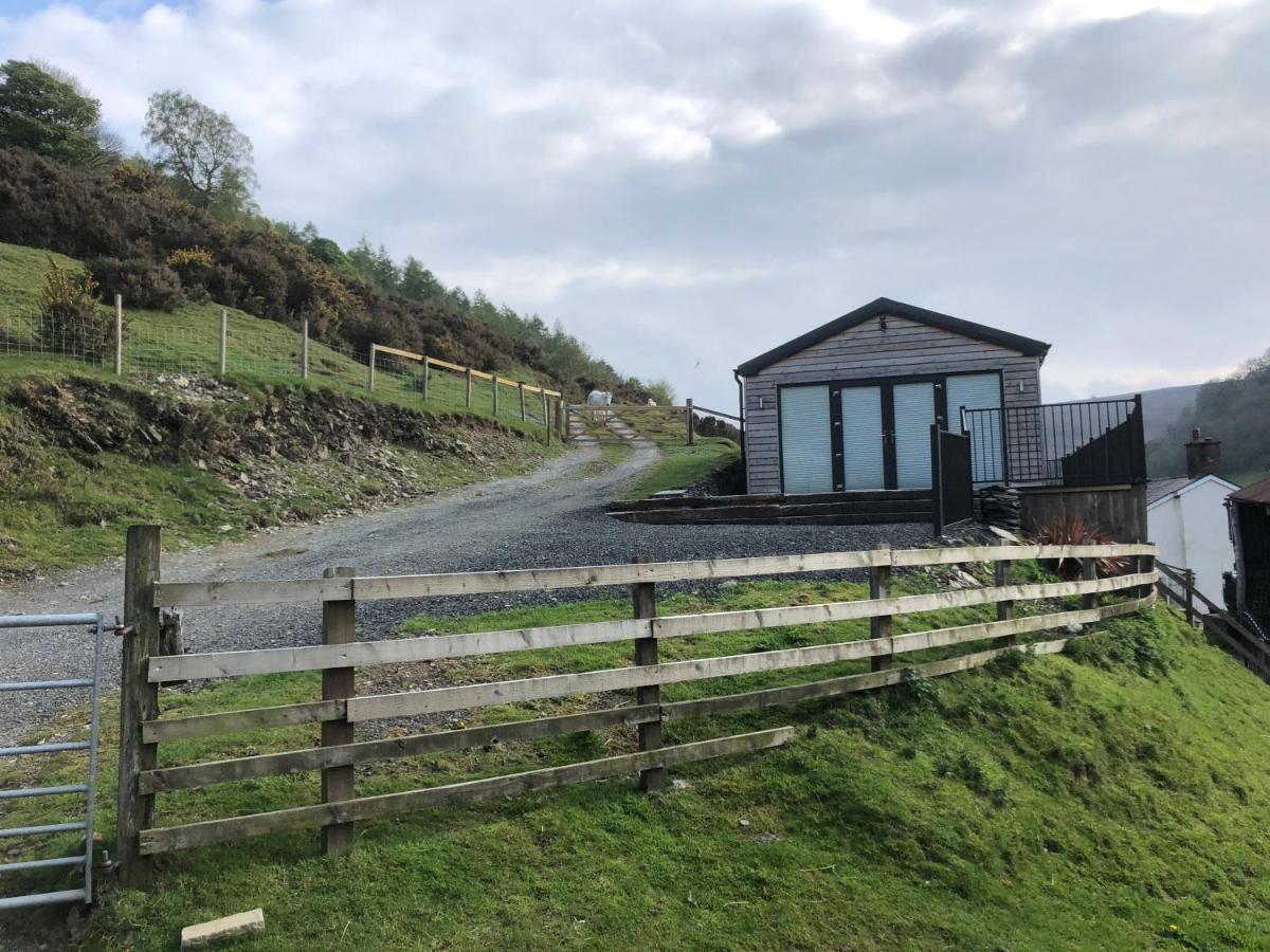 The Lodge Llangollen Exterior foto